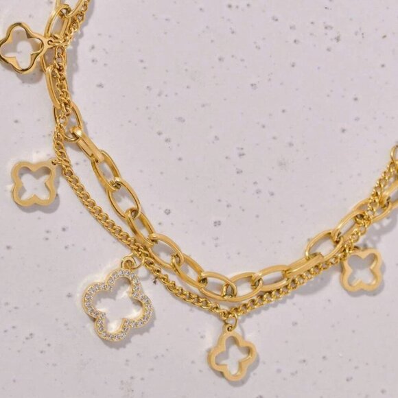 Clover Flower, 5 Quatrefoil Motif Bracelet - Gold Color - Picture 3 of 5
